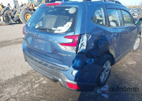 2021 Subaru Forester z USA, uszkodzony, nr VIN JF2SKADC8MH452879